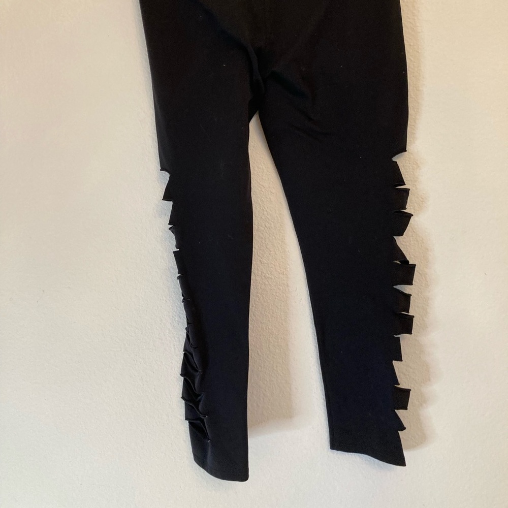 Solow cutout leggings
